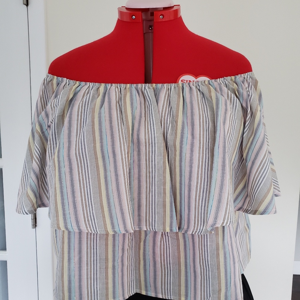 Kimchi Blue ruffle off shoulder crop top